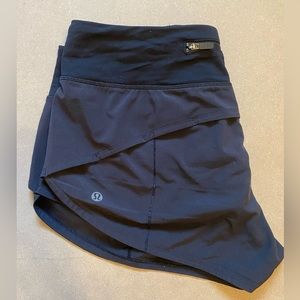 Lululemon Black Speed Up Shorts, Size 4